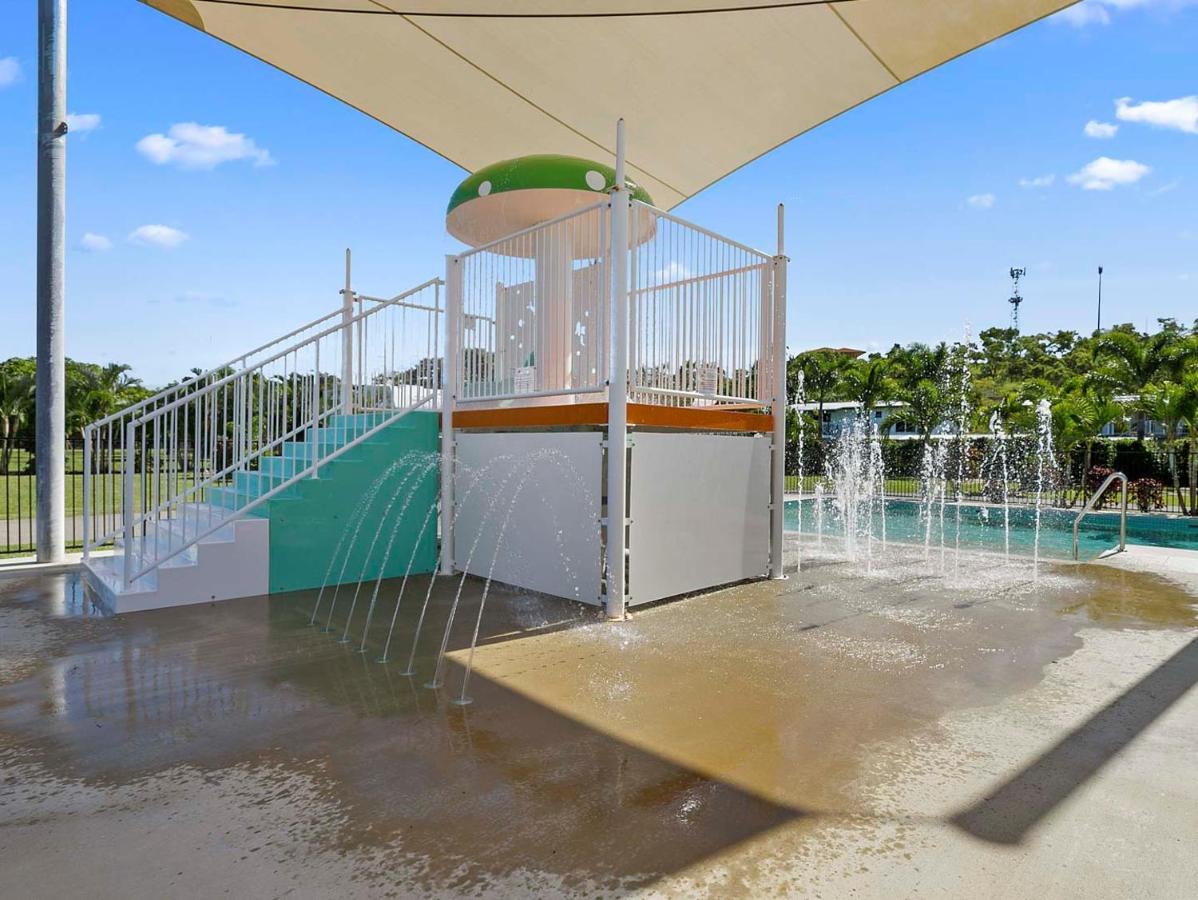 Queens Tourist Village 4*