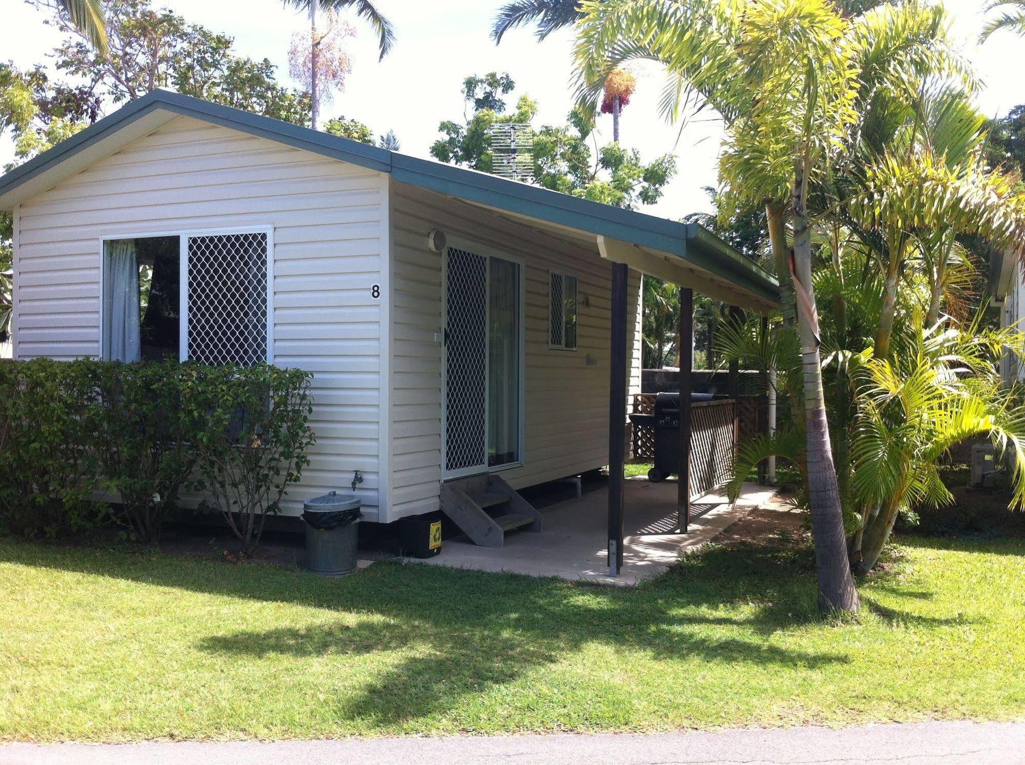 Resort Queens Tourist Village Bowen